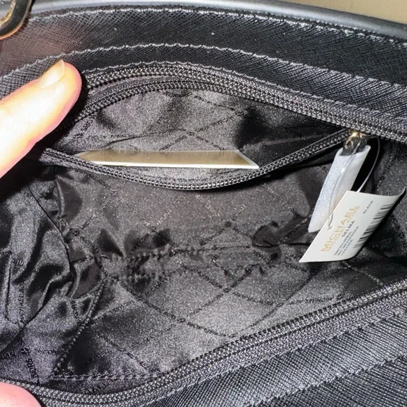 Michael Kors Purse - Picture 4 of 4